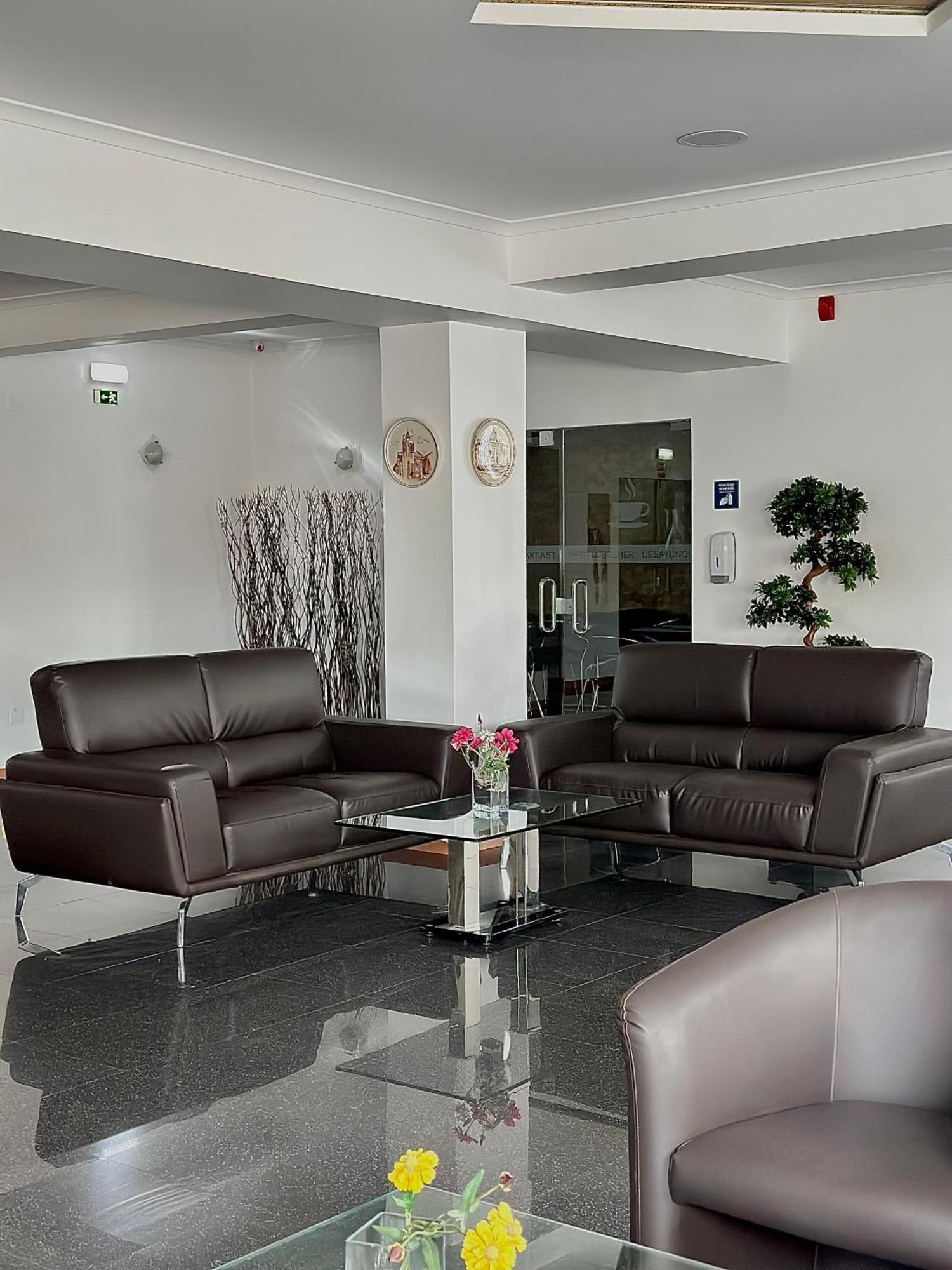 Be One Hotel Caldas Da Rainha - By Mhmb Hospitality Exterior photo