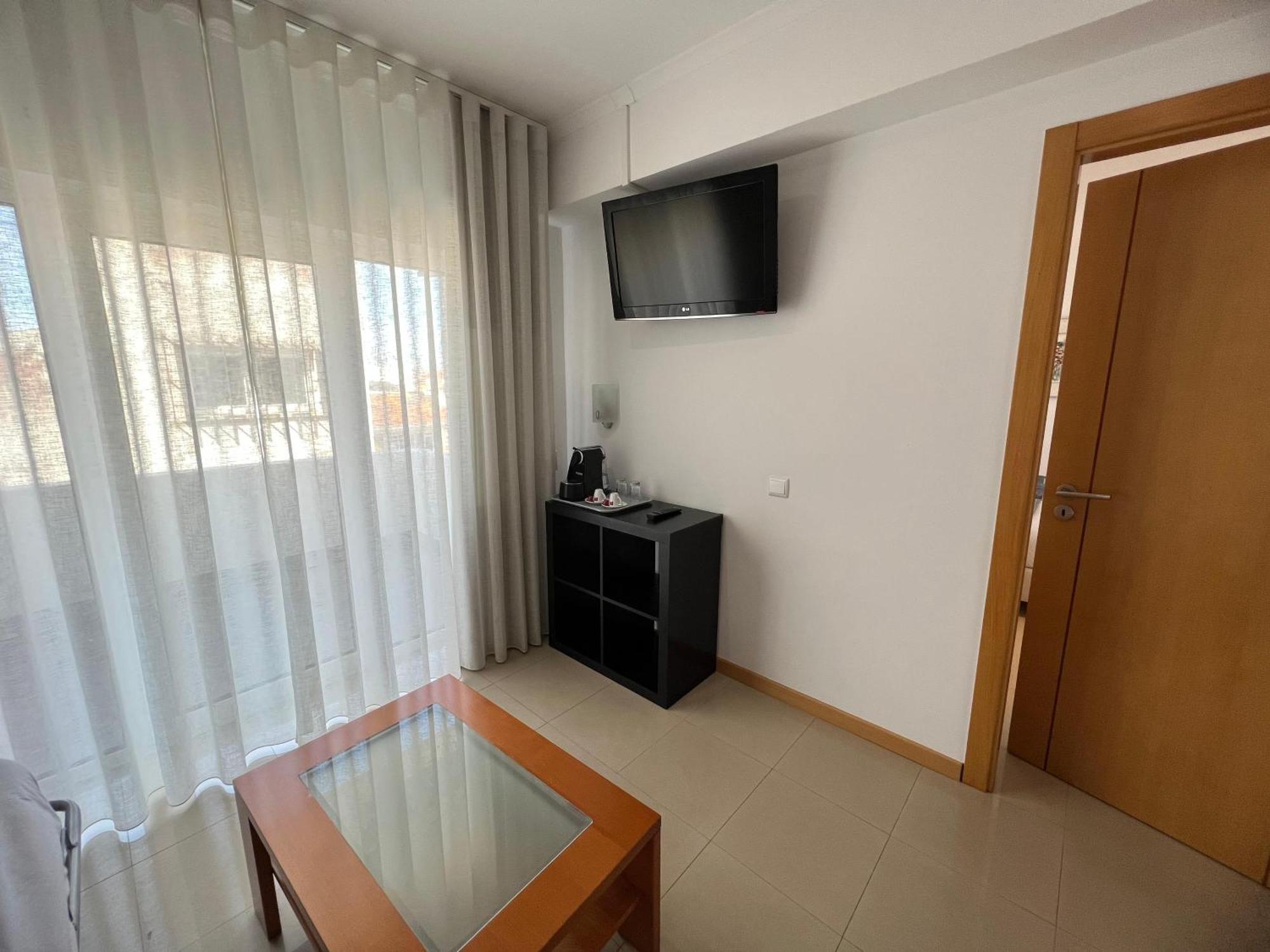 Be One Hotel Caldas Da Rainha - By Mhmb Hospitality Room photo